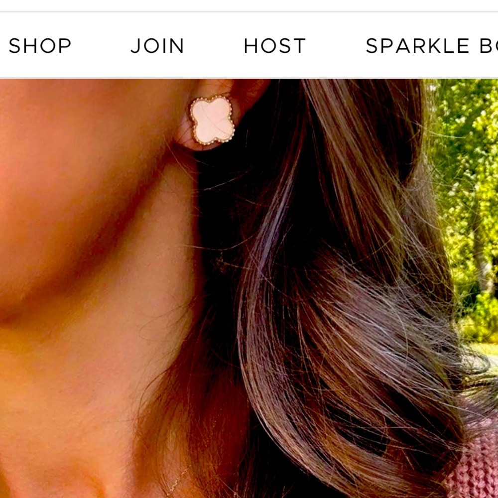 Lana nude earrings